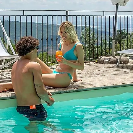 Agli Amici 4*